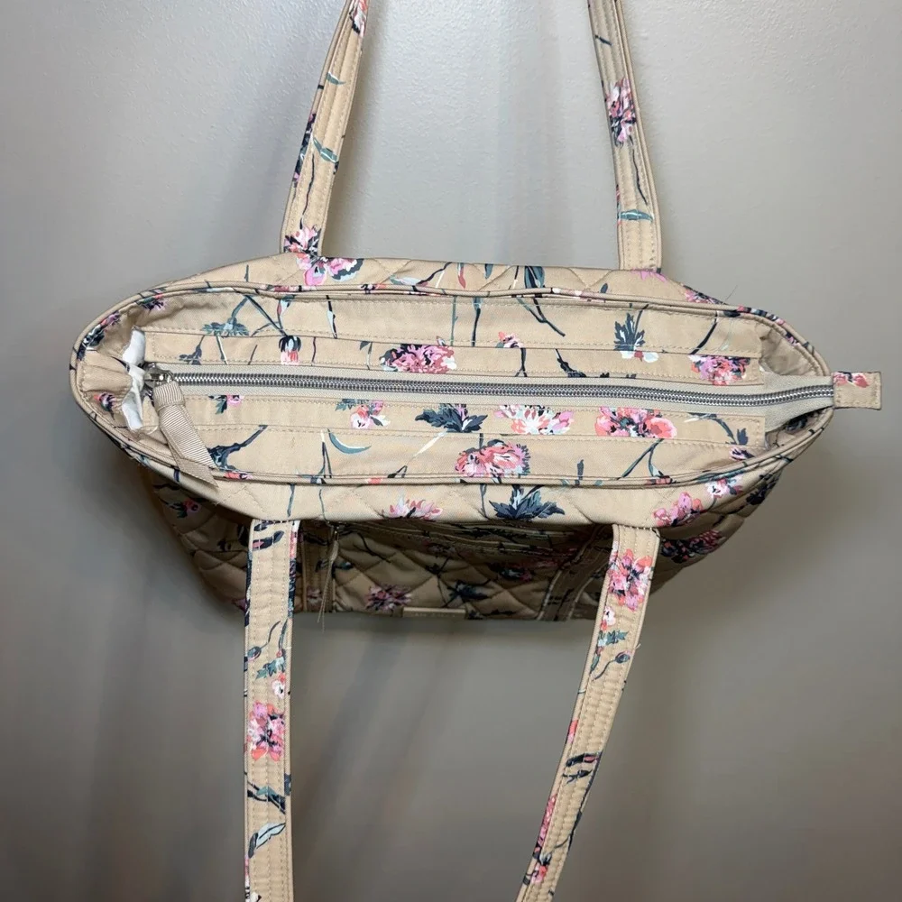 Vera Bradley Strawflowers Quilted Tote Bag Tan Pink Floral Shoulder Bag Zip Top